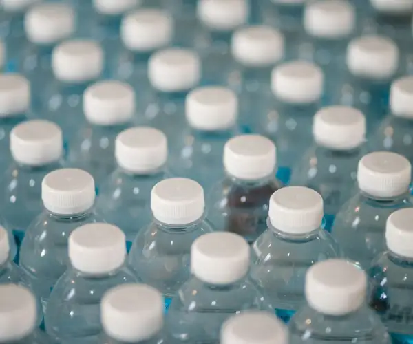 Industria de reciclare a plasticului se confruntă cu provocări semnificative